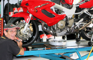 Our motorcycle mechanics are highly trained, helpful & boasts years of experience in motorcycle repairs & diagnostics